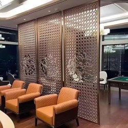  镂空金属屏风L167